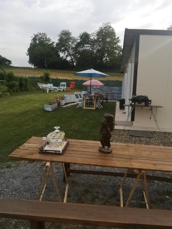Bed and Breakfast Au Balaway Louey Exterior foto